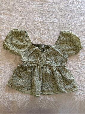 bp Sage Green Floral Puff Sleeve Peplum Top